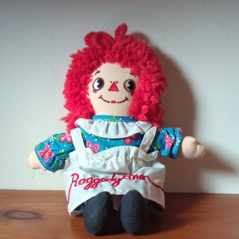 SMALL Vintage Raggedy Ann Doll